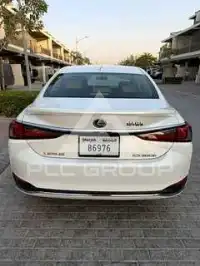 2023 Lexus ES