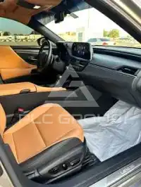 2023 Lexus ES