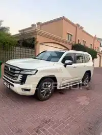 2023 Toyota LAND CRUISER