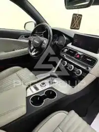 2023 Genesis G70