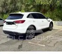 2023 Hongqi Hs5