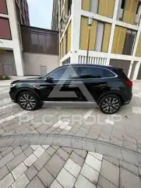 2023 Hongqi Hs5