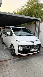 2023 Hyundai Staria