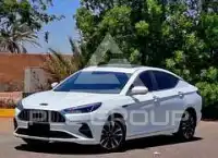 2023 JAC J7