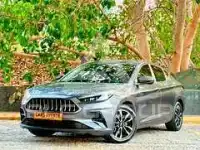2023 JAC J7