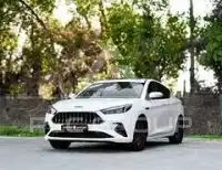 2023 JAC J7