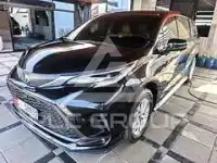 2024 Toyota SIENNA