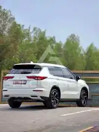 2025 Mitsubishi OUTLANDER
