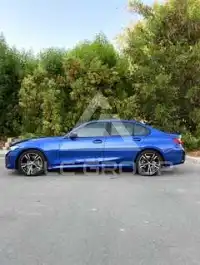 2025 BMW 320