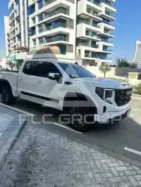2025 GMC Sierra