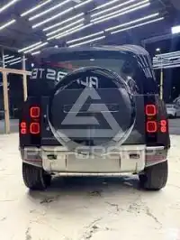 2025 Land Rover DEFENDER