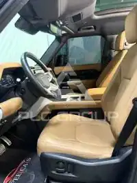 2025 Land Rover DEFENDER