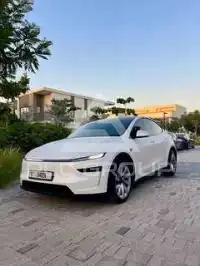 2025 Tesla Model Y