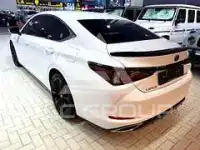 2025 Lexus ES