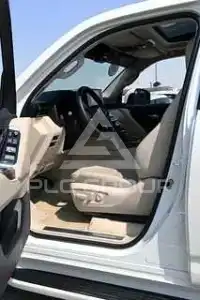 2025 Toyota LAND CRUISER