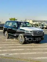 2025 Toyota LAND CRUISER