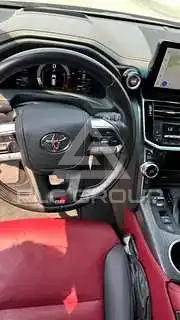 2025 Toyota LAND CRUISER