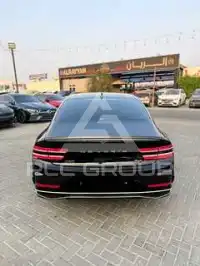 2025 Genesis G80