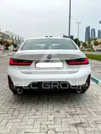 2026 BMW 320