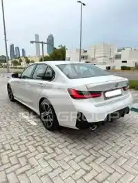 2026 BMW 320