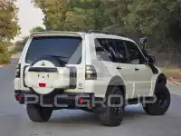 2011 Mitsubishi PAJARO