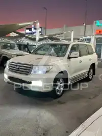 2011 Toyota LAND CRUISER