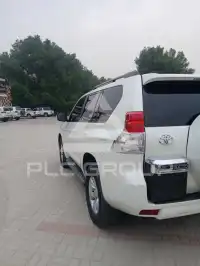 2011 Toyota Prado