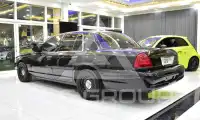 2011 Ford CROWN