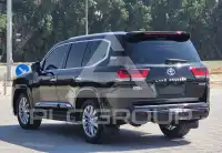 2012 Toyota LAND CRUISER