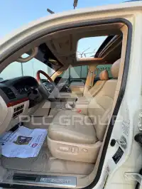 2012 Toyota LAND CRUISER