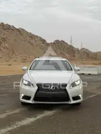 2013 Lexus LS460