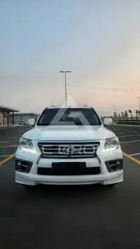 2013 Lexus LX570