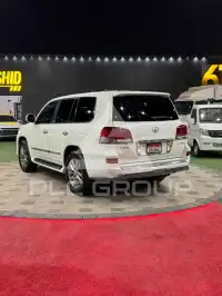 2013 Lexus LX570