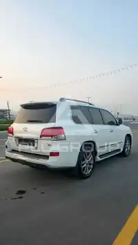 2013 Lexus LX570