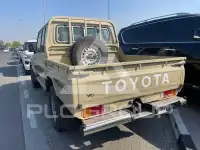 2013 Toyota LAND CRUISER