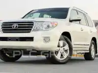 2013 Toyota LAND CRUISER
