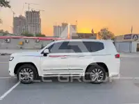2013 Toyota LAND CRUISER
