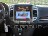 2015 Mitsubishi PAJARO