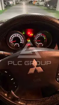 2015 Mitsubishi PAJARO
