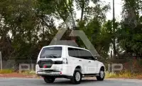 2015 Mitsubishi PAJARO