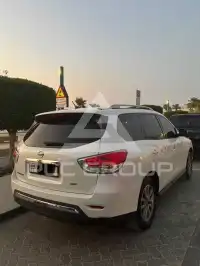 2015 Nissan PATHFINDER