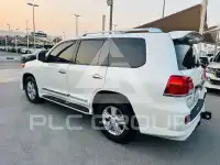 2015 Toyota LAND CRUISER