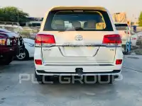 2015 Toyota LAND CRUISER