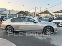 2016 BMW 750