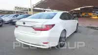 2016 Lexus ES300