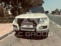 2017 Mitsubishi PAJARO