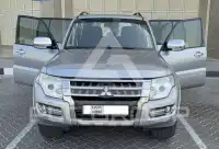 2017 Mitsubishi PAJARO