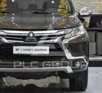 2017 Mitsubishi MONTERO