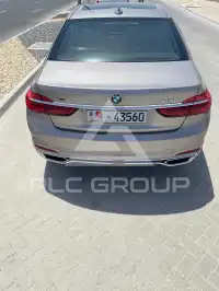 2017 BMW 750