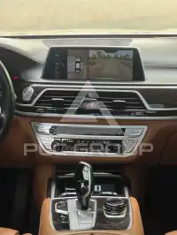 2017 BMW 740